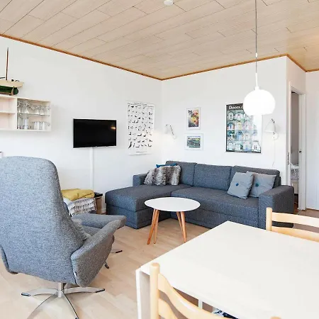 Holiday home Holiday Lyngvejen Vi *